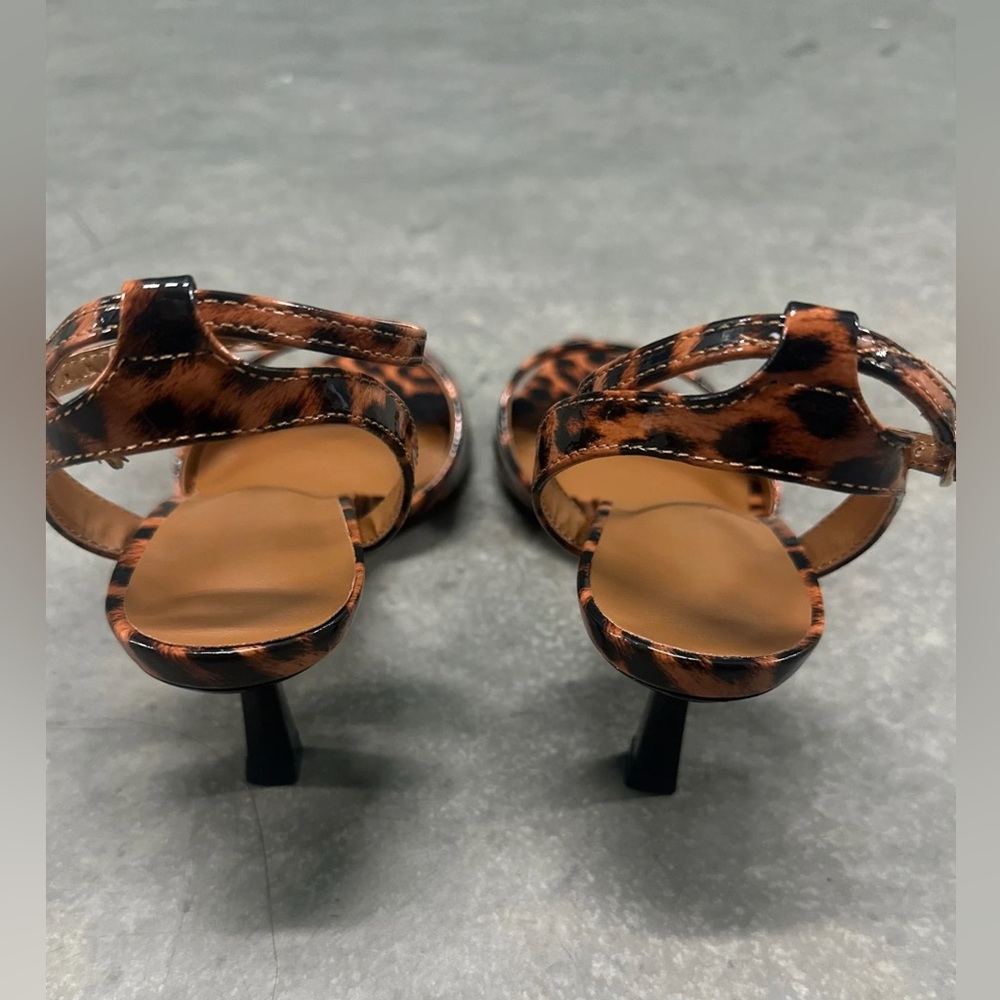 NEW! Open Toe Leopard Print Women's Mid Heels Adjustable ankle Strap - Picture 6 of 7